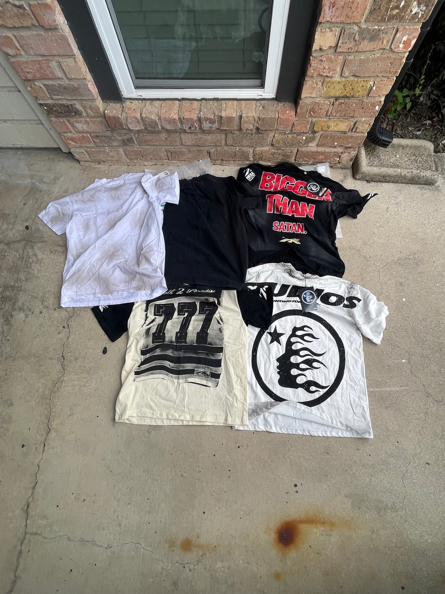 Deadstock Hellstar / vale bundle shirt